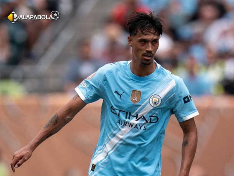 Tijjani Reijnders di Man City