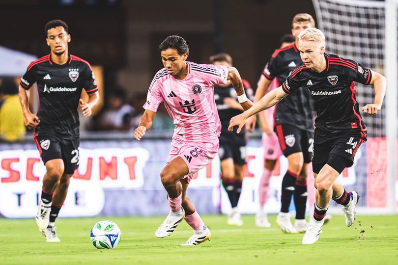 DC United - Inter Miami Goal: 1-1 Total Shots: 11-14 Shots on Target: 2-3 Posession: 28%-72% Fouls: 13-14