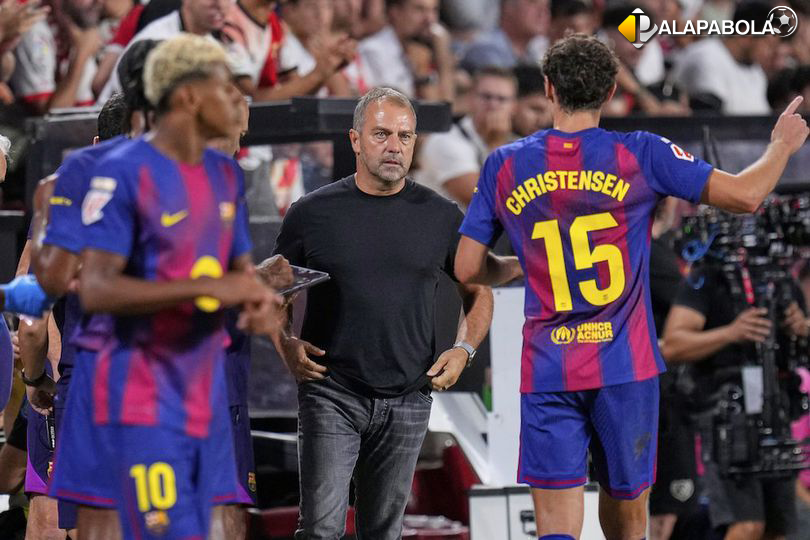 Rombak Cara Kerja Pertahanan Barcelona: Cara-cara Hansi Flick Perbaiki Rapuhnya Lini Belakang