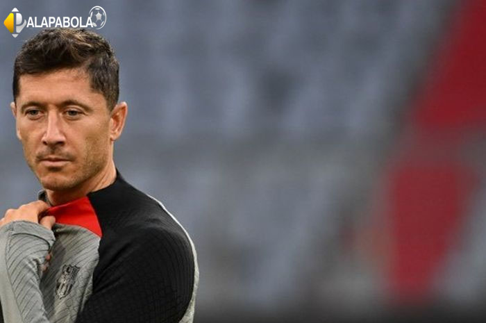 Ogah Pensiun, Robert Lewandowski Tertarik Susul Lionel Messi usai Pergi dari Barcelona