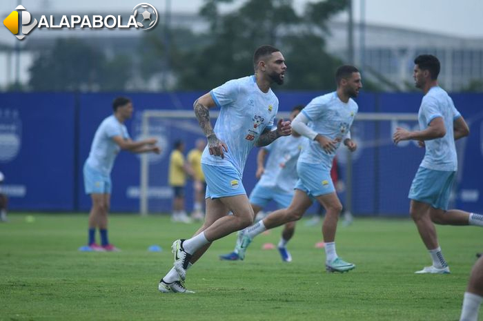 Kata Layvin Kurzawa Setelah Jalani Latihan Perdana Bersama Persib